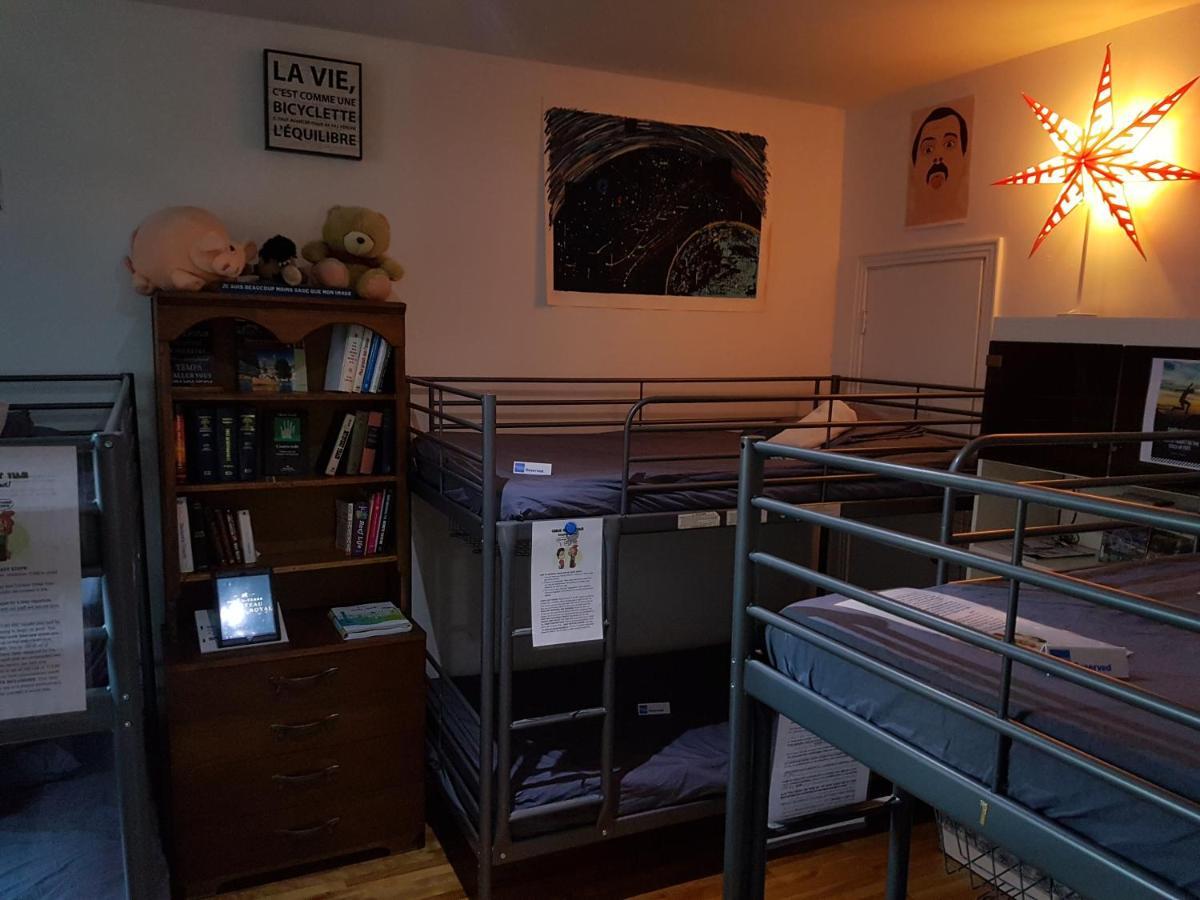 Pied-A-Terre Mont-Royal Hostel Μόντρεαλ Εξωτερικό φωτογραφία