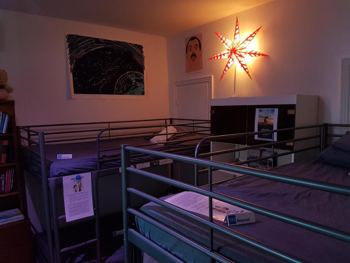 Pied-A-Terre Mont-Royal Hostel Μόντρεαλ Εξωτερικό φωτογραφία