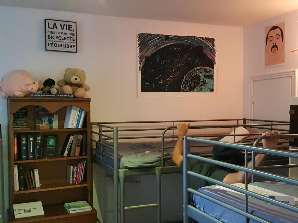 Pied-A-Terre Mont-Royal Hostel Μόντρεαλ Εξωτερικό φωτογραφία